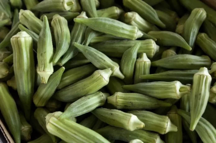 Raw okra