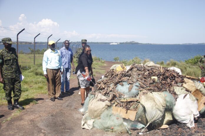 Jackline Kokunda, the RDC of Entebbe burns illegal nets