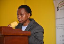 GOVERNMENT TIGHTENS GRIP ON PUBLIC SERVICE, LINKS JOB SECURITY TO PERFORMANCE