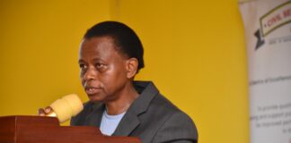 GOVERNMENT TIGHTENS GRIP ON PUBLIC SERVICE, LINKS JOB SECURITY TO PERFORMANCE